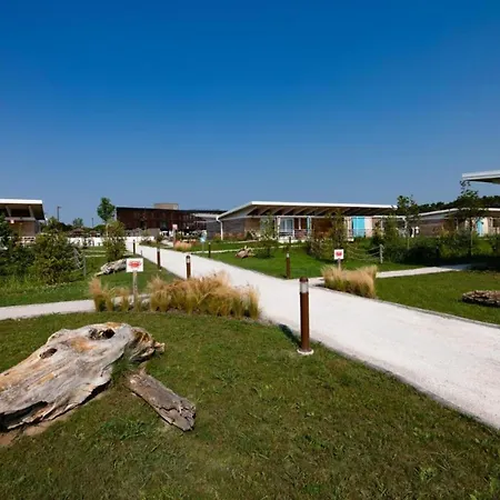 2 Bed Sleeps 7 In 3*
