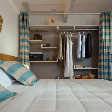 Guest house 2 Bed Sleeps 7 In